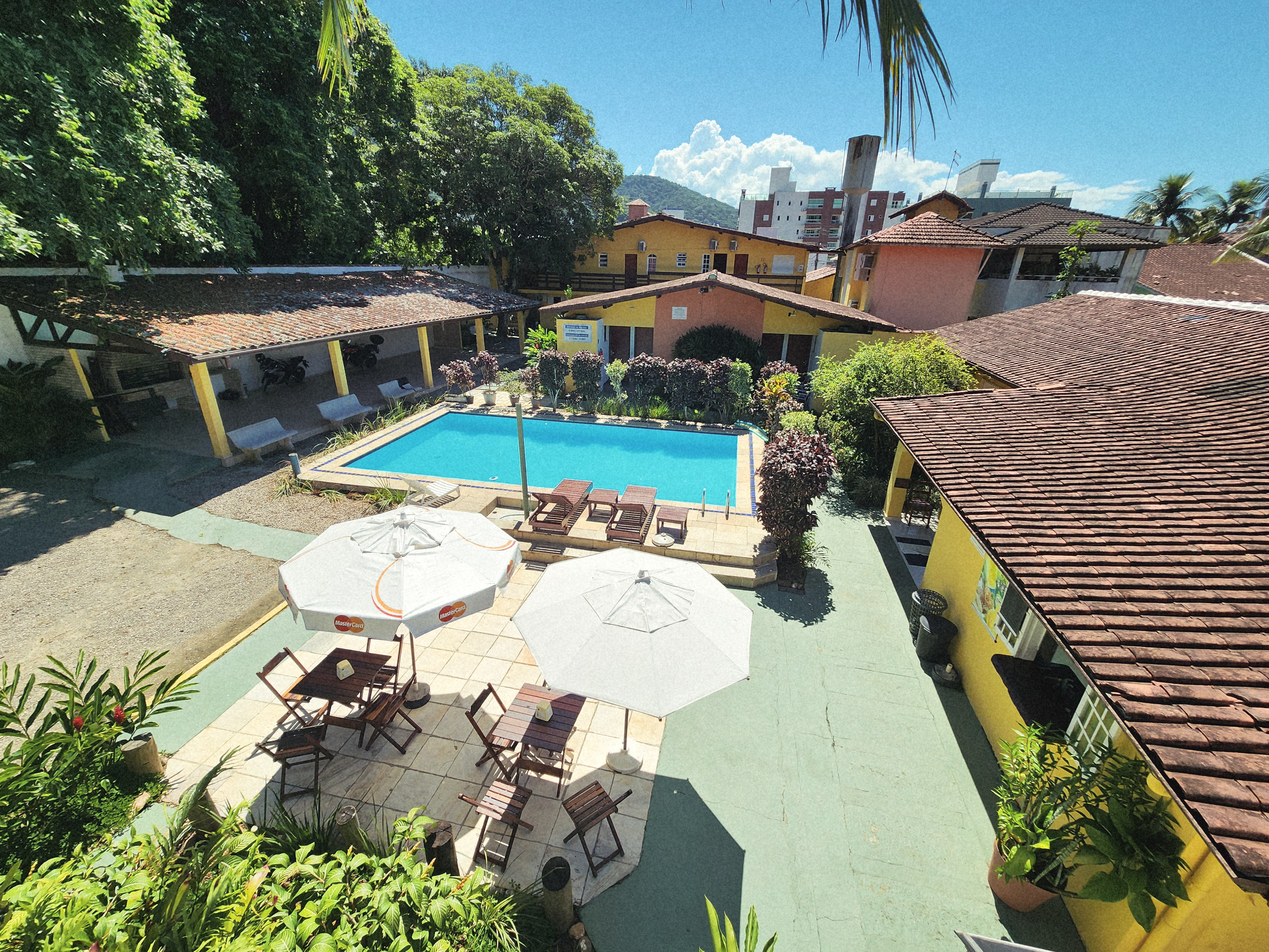 Piscina da Pousada Viva Ubatuba