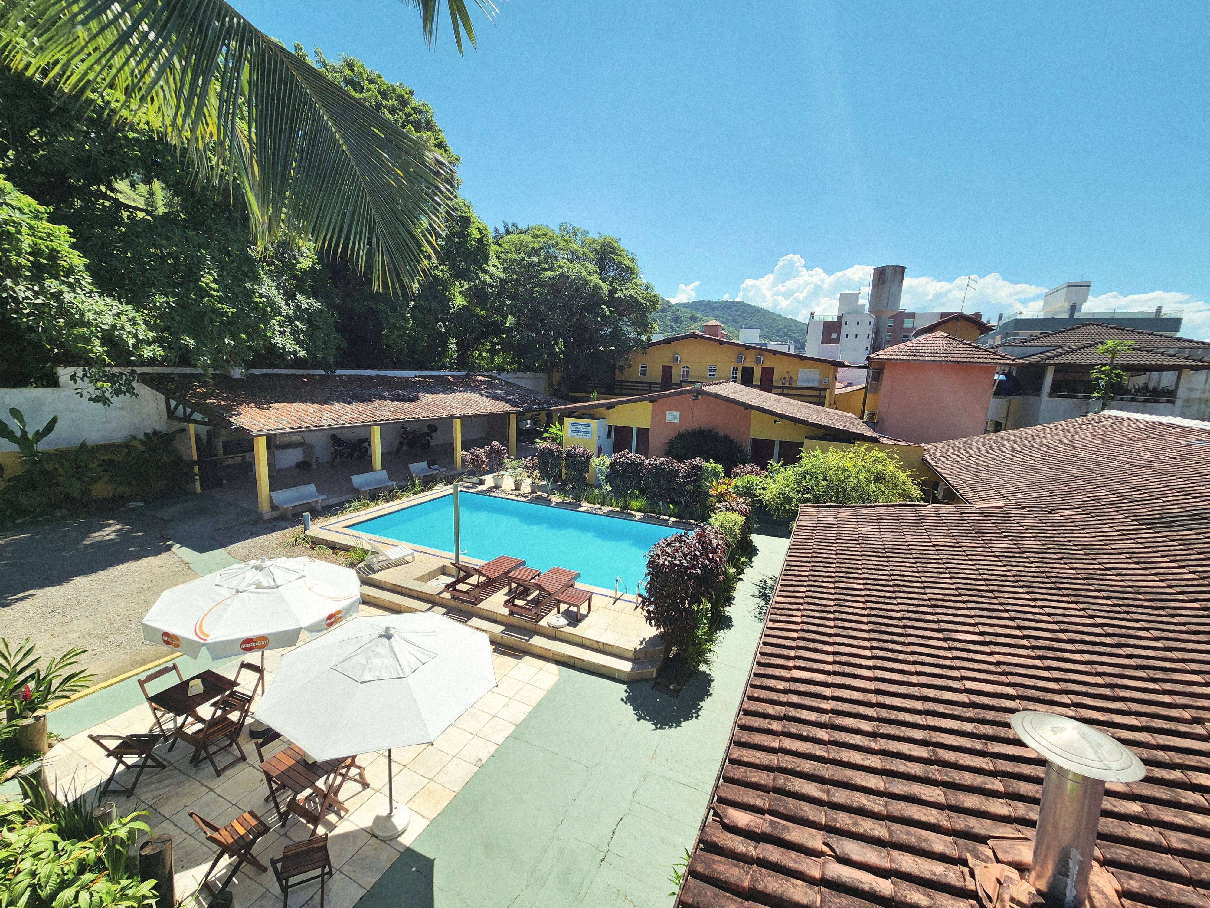Piscina da Pousada Viva Ubatuba