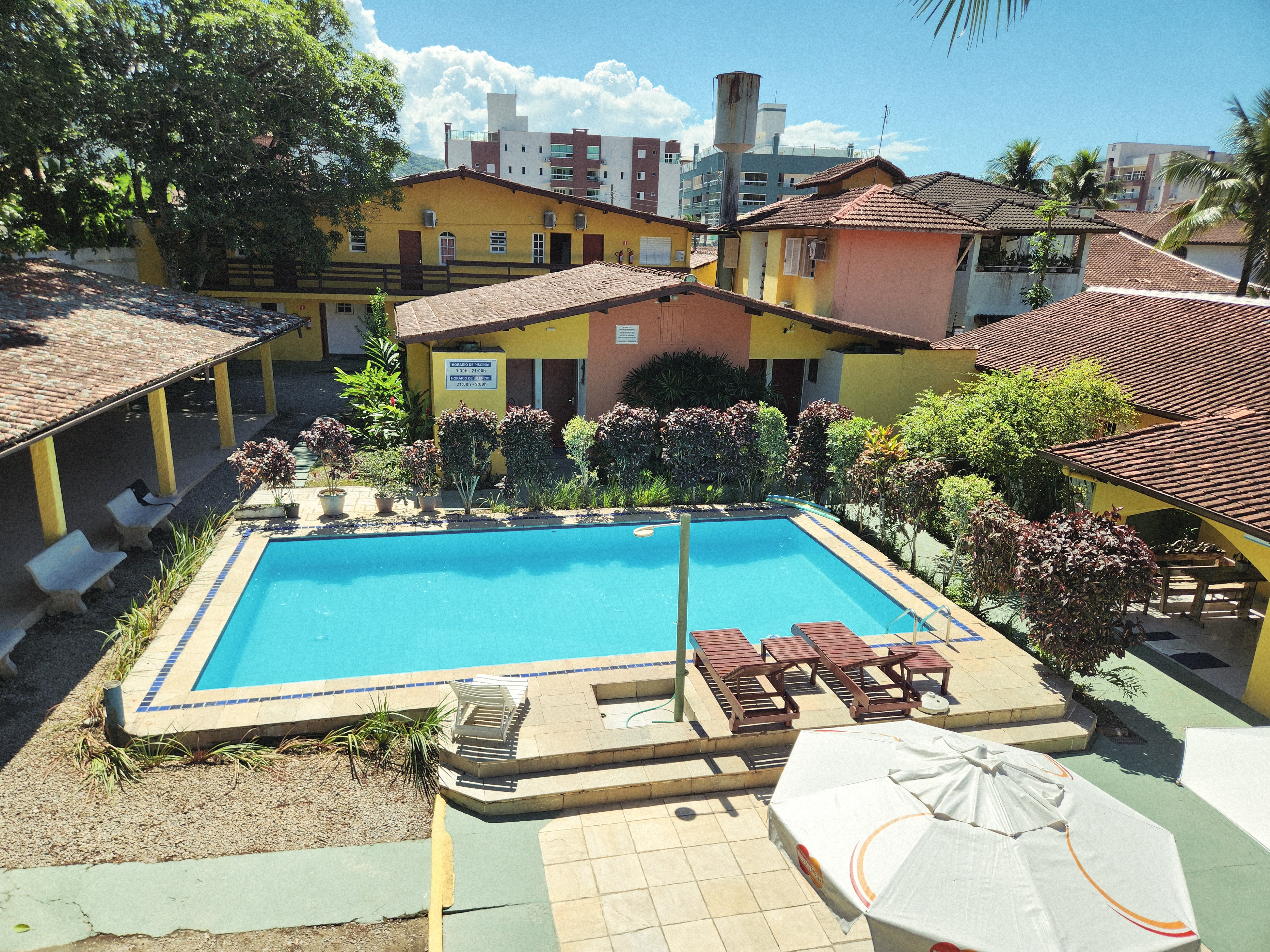 Piscina da Pousada Viva Ubatuba